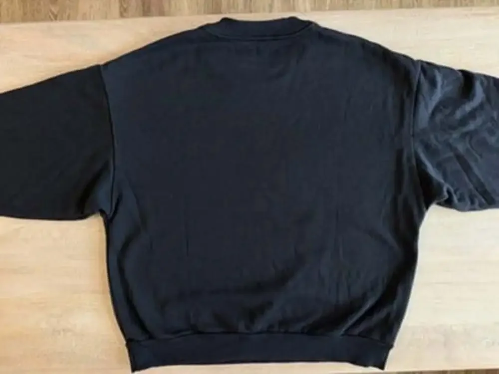 Alo Yoga Accolade Crew Neck Pullover in Black Size Small